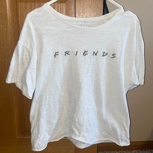 American Eagle friends graphic tee